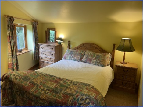 Double Bedroom in Bilbrook Cottage